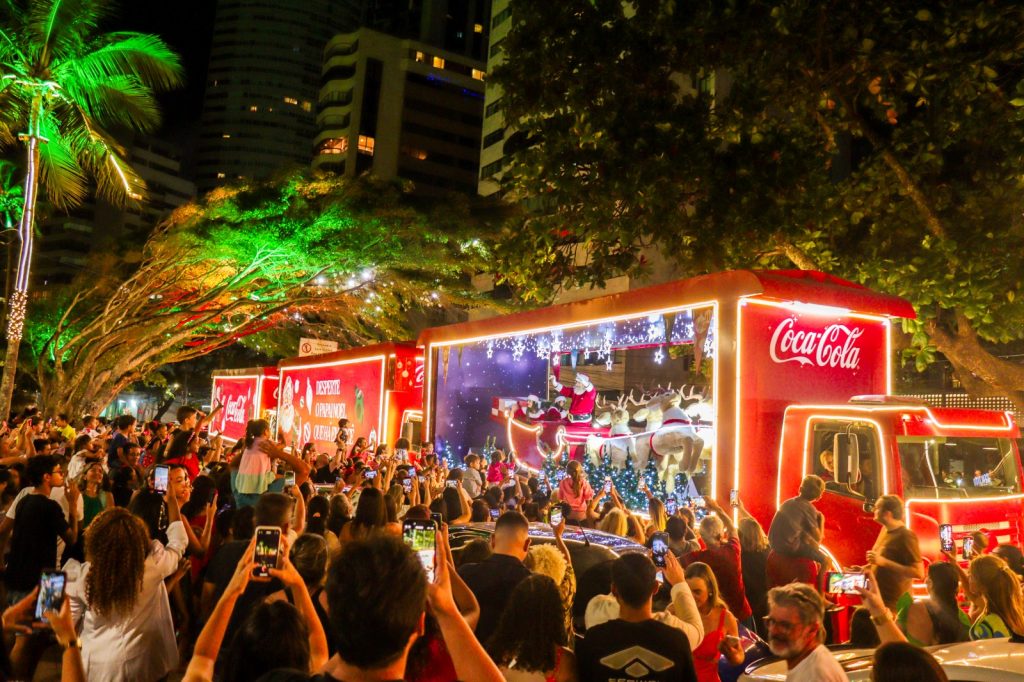 Veja o trajeto da Caravana Iluminada de Natal da Coca-Cola em