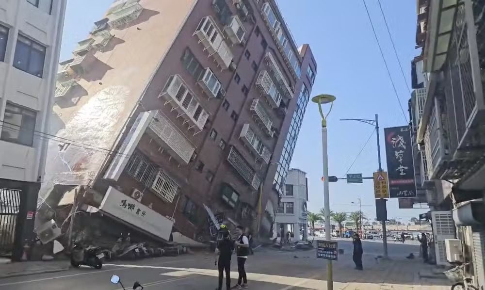 Terremoto em Taiwan causa destruição