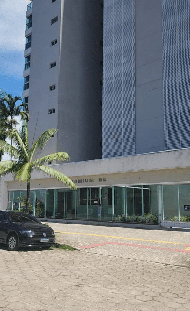 Edifício Premium em Belém foi alvo de operação da PF.