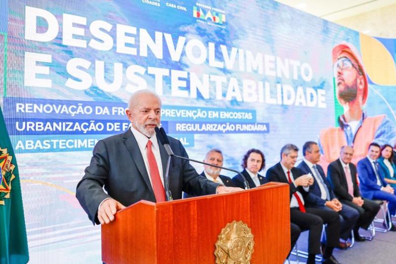 O presidente Lula anuncia, em Brasília, os recursos e projetos selecionados pelo PAC Seleções: Belém conquista três projetos fundamentais para a COP-30 e que serão o grande legado da conferência para a cidade. Imagem: Agência Pará