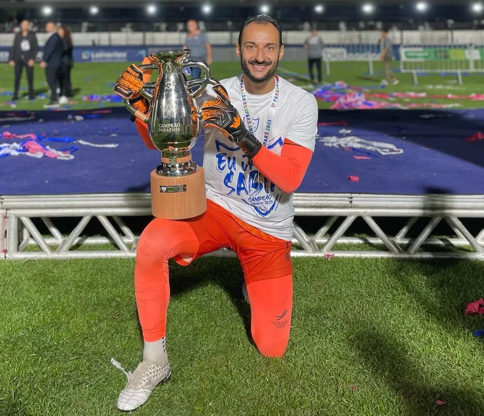 Campeão paraense com o Águia de Marabá, Axel Lopes pediu ajuda pelas redes sociais. Foto: Reprodução