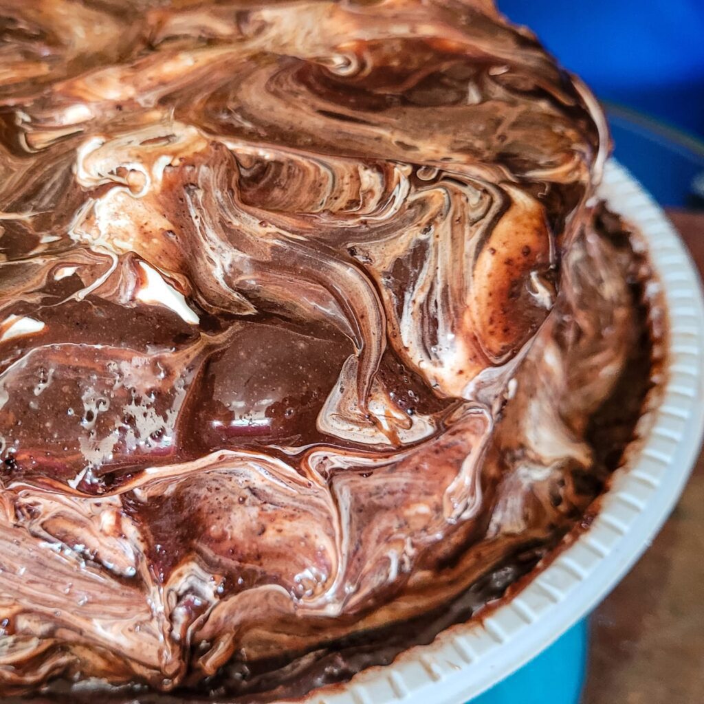 Bolo de chocolate estilo vulcão feito com brigadeiro artesanal e marshmallow de cumaru. O grande destaque da semana no Melhor de Belém. Foto: arquivo pessoal