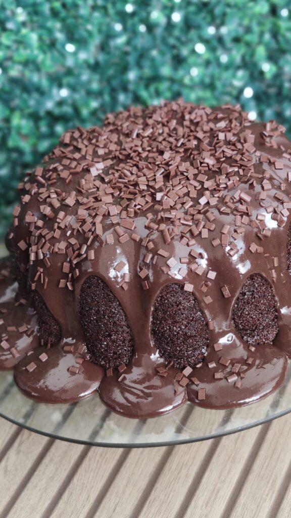 O bolo de chocolate de Giselle Cardoso é leve e com gostinho de infância. Perfeito! 