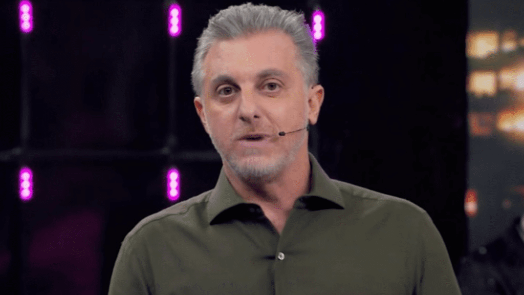 No ‘Domingão’, Luciano Huck critica PL do aborto: 'Não é questão ideológica, é de lógica'. Imagem: Reprodução/Globo