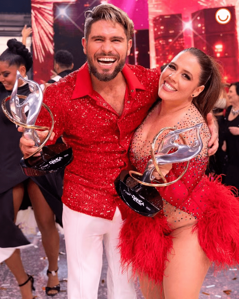 Tati e Diego Maia foram os vencedores da "Dança dos Famosos 2024" — Foto: Reprodução/Instagram