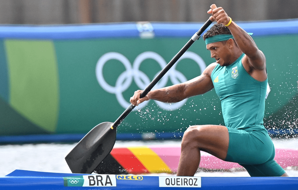 Isaquias Queiroz, recordista em medalhas nas olimpíadas.  Foto: Luis Acosta | AFP